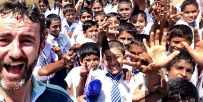 Stephen Barnes Cycling on the  tour with redspokes